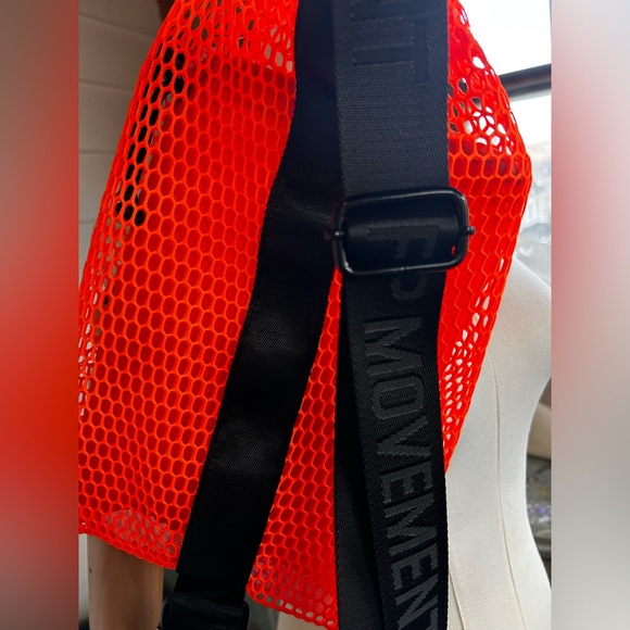 FP Movement Mini Mesh Sling Bag Orange NWOT - Picture 2 of 5